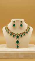 Bridal Gold and Emerald Necklace Set